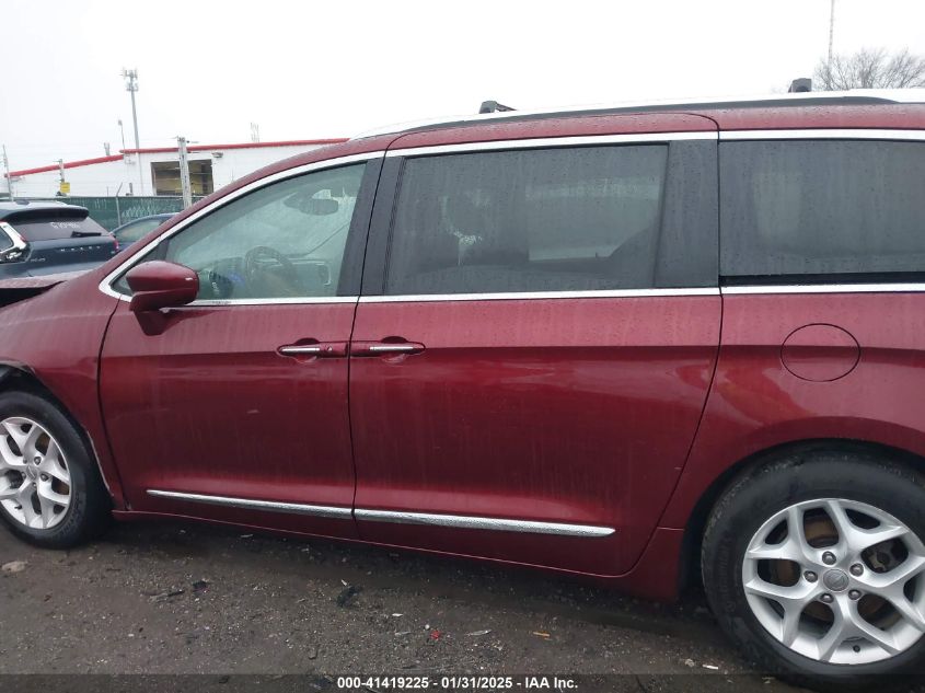 2018 Chrysler Pacifica Touring L Plus VIN: 2C4RC1EG0JR234298 Lot: 41419225