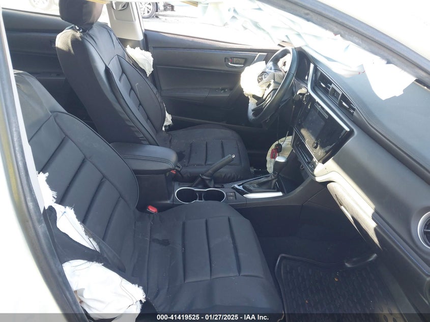 2019 TOYOTA COROLLA VIN: 2T1BURHE5KC195944
