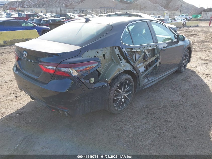 2021 TOYOTA CAMRY VIN: 4T1G11AK9MU595524