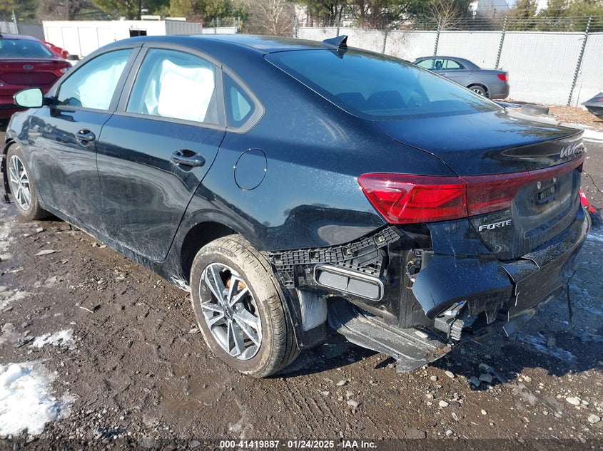 2023 KIA FORTE LXS - 3KPF24AD2PE694673
