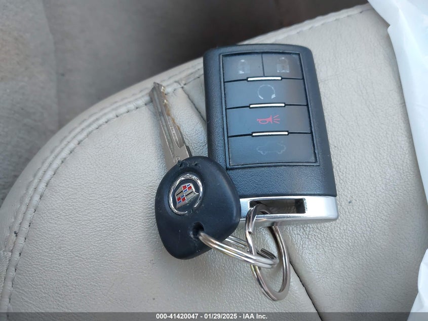 2013 CADILLAC CTS VIN: 1G6DG5E59D0106163