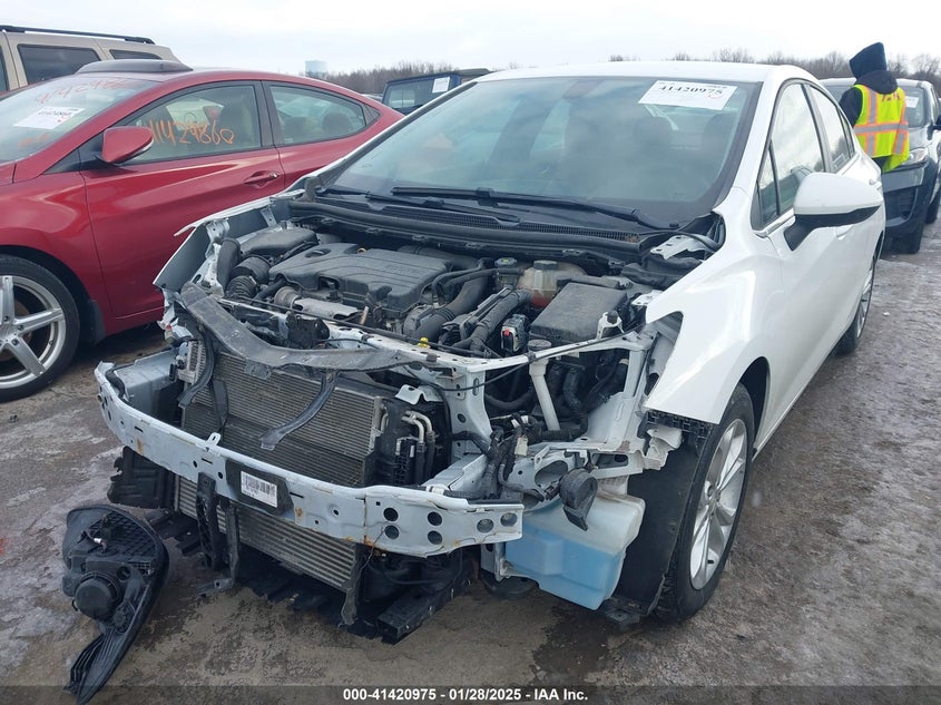2019 CHEVROLET CRUZE VIN: 1G1BE5SM3K7146452