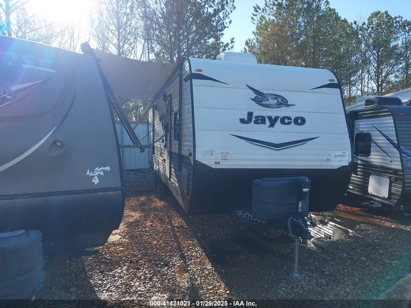 2022 JAYCO JAY FLIGHT SLX  (VIN: 1UJBJ0BR2N17S1018)