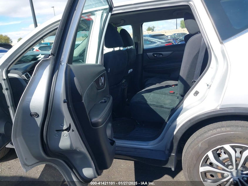 2016 NISSAN ROGUE S/SL/SV - 5N1AT2MT5GC737856