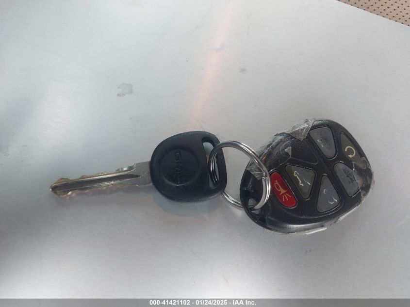 2010 GMC Yukon Xl 1500 Denali VIN: 1GKUKMEF8AR213036 Lot: 41421102