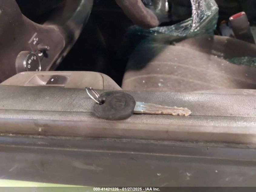 2010 Chevrolet Express G2500 Work Van VIN: 01GCZGFBA9A114735 Lot: 41421226