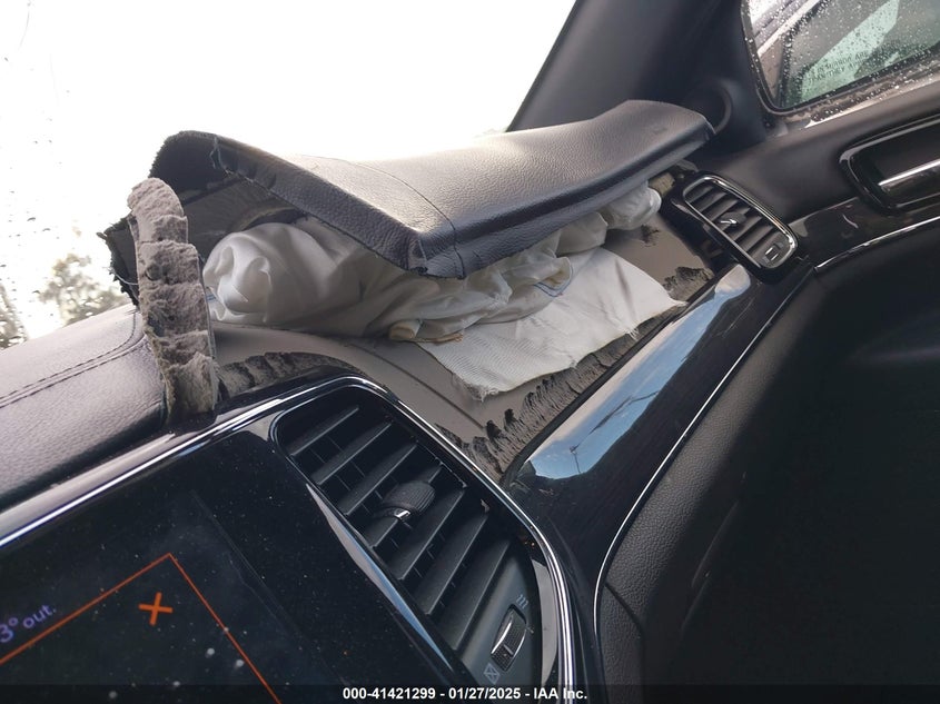 2019 JEEP GRAND CHEROKEE OVERLAND 4X4 - 1C4RJFCG6KC726690