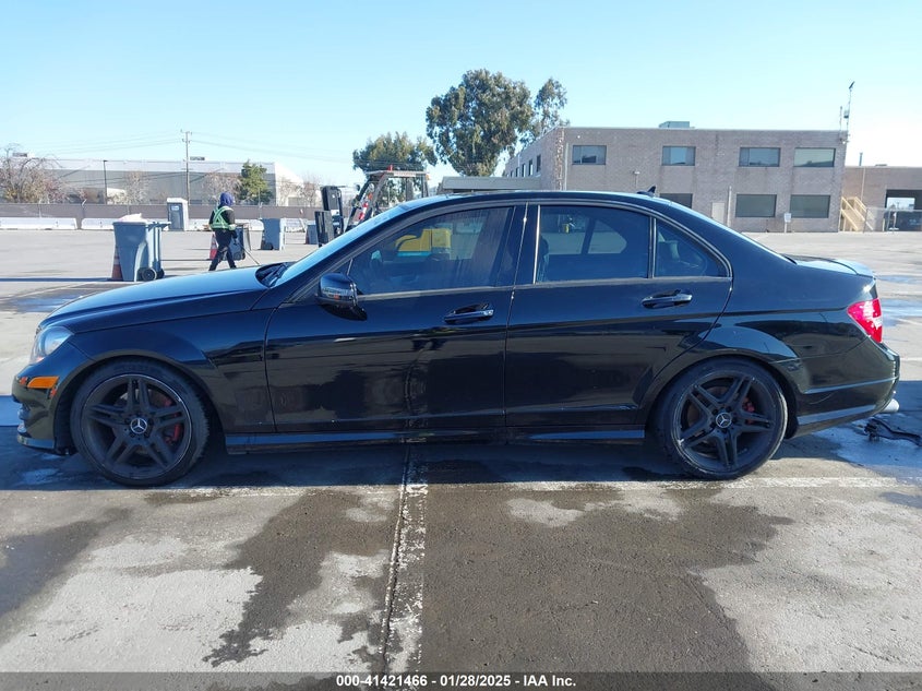 2014 MERCEDES-BENZ C 300 LUXURY 4MATIC/SPORT 4MATIC - WDDGF8AB1EG215693