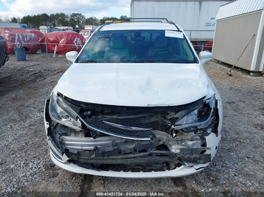 2017 Chrysler Pacifica Touring-L VIN: 2C4RC1BG6HR720659 Lot: 41421724