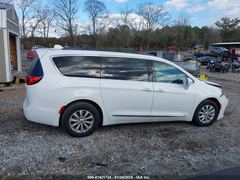 2017 Chrysler Pacifica Touring-L VIN: 2C4RC1BG6HR720659 Lot: 41421724