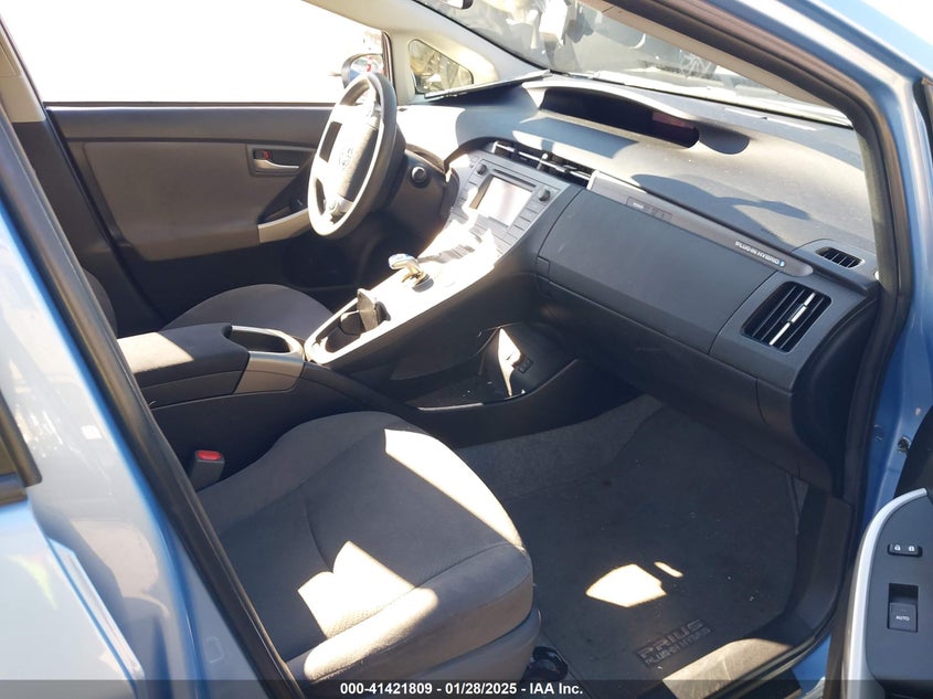 2014 TOYOTA PRIUS PLUG-IN VIN: JTDKN3DP1E3054710