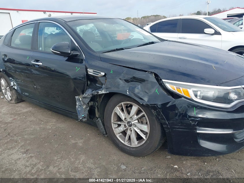 2016 KIA OPTIMA VIN: 5XXGT4L36GG052860