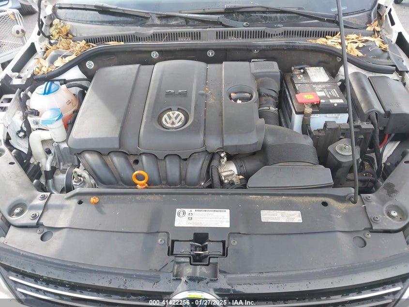2013 VOLKSWAGEN JETTA 2.5L SEL - 3VWLP7AJ4DM355195