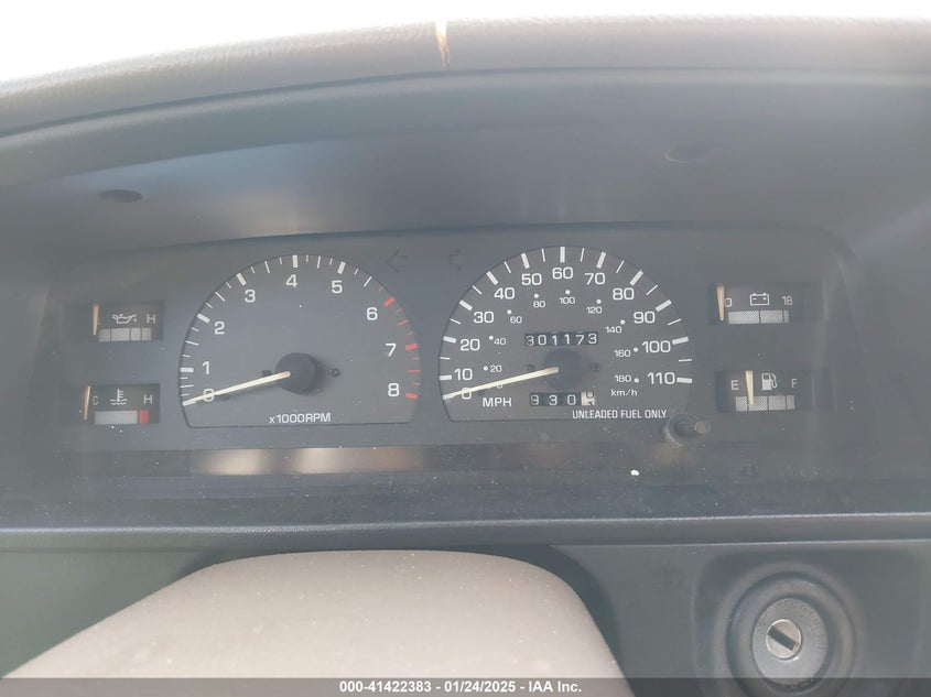 1994 Toyota 4Runner Vn39 Sr5 VIN: JT3VN39WXR0134046 Lot: 41422383