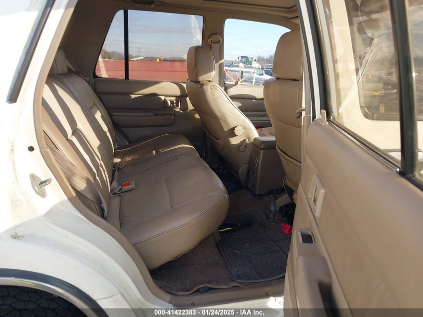 1994 Toyota 4Runner Vn39 Sr5 VIN: JT3VN39WXR0134046 Lot: 41422383