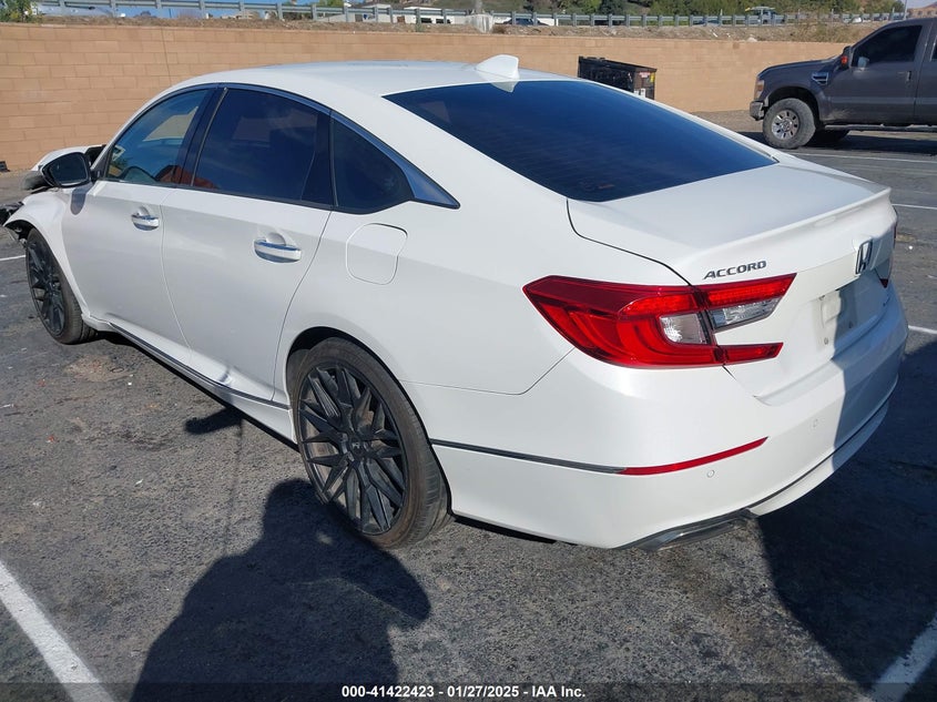2018 HONDA ACCORD VIN: 1HGCV1F92JA169301