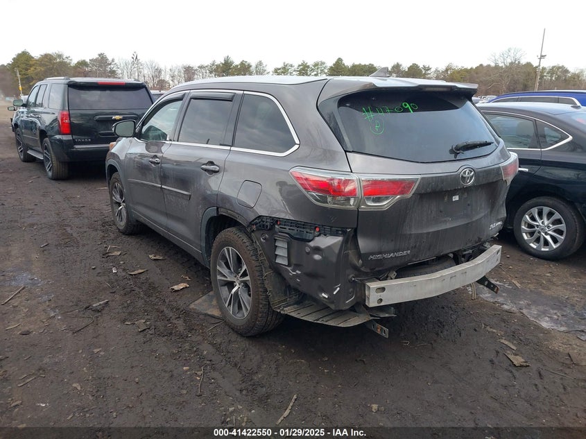 2016 TOYOTA HIGHLANDER XLE V6 - 5TDJKRFH3GS235080