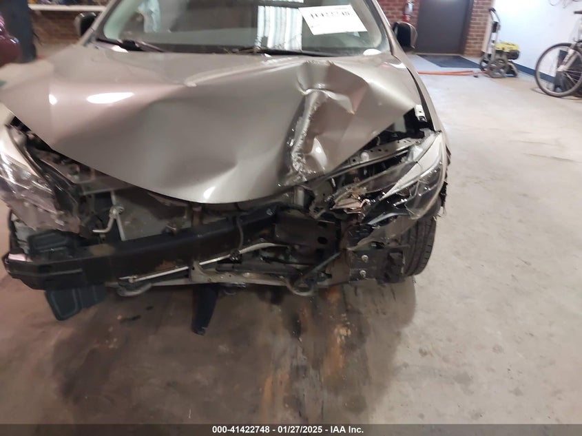 2018 TOYOTA COROLLA SE - 5YFBURHE2JP746216