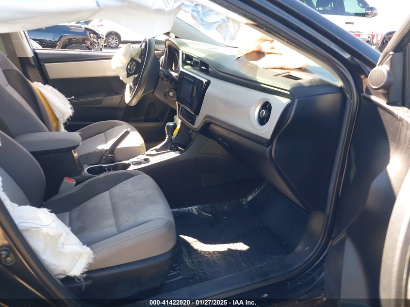 2018 TOYOTA COROLLA VIN: 5YFBURHE7JP759107