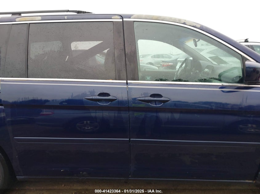 2007 Honda Odyssey Ex-L VIN: 5FNRL38637B130102 Lot: 41423364