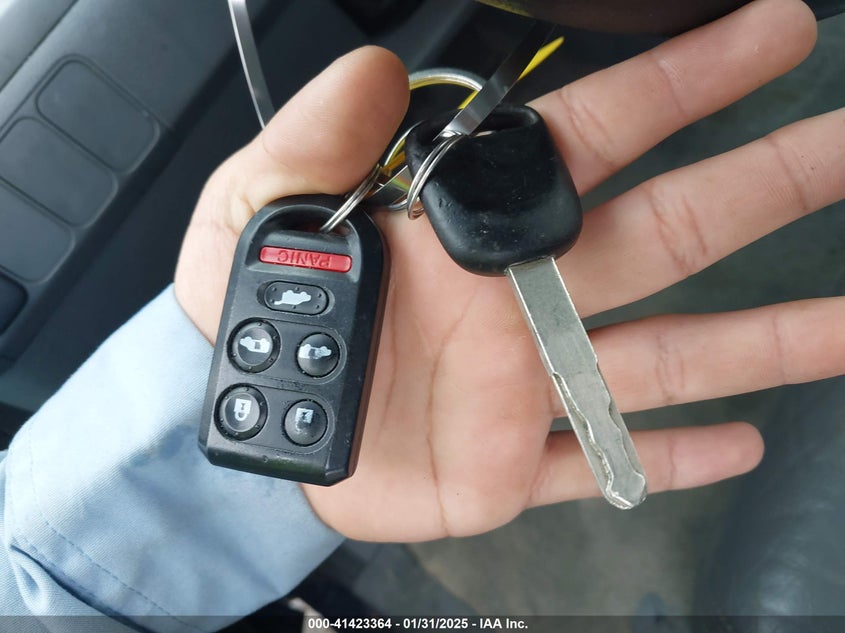 2007 Honda Odyssey Ex-L VIN: 5FNRL38637B130102 Lot: 41423364