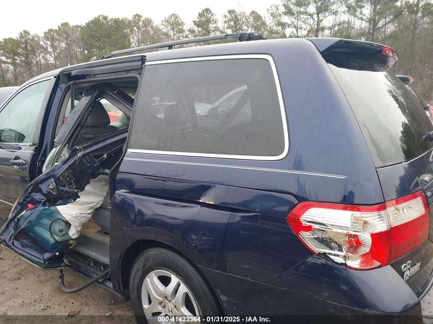 2007 Honda Odyssey Ex-L VIN: 5FNRL38637B130102 Lot: 41423364