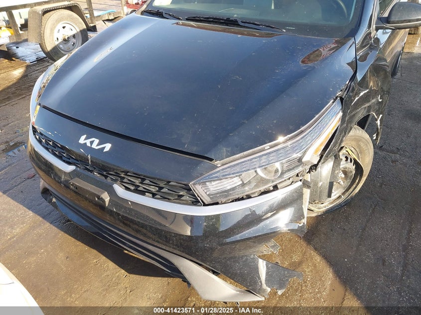 2024 KIA FORTE LX - 3KPF24AD7RE815216