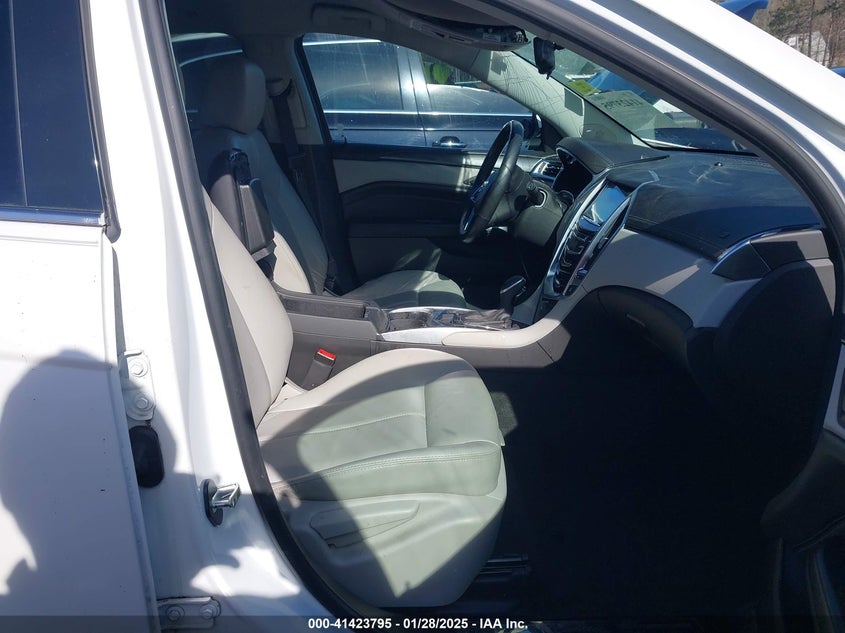 2016 CADILLAC SRX STANDARD - 3GYFNAE3XGS529408