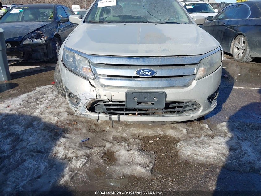 2010 FORD FUSION VIN: 3FAHP0HGXAR404608