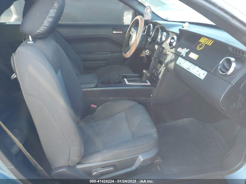 2007 FORD MUSTANG VIN: 1ZVFT84N075328972