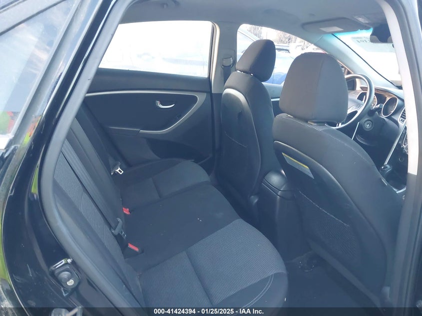 2016 HYUNDAI ELANTRA GT VIN: KMHD35LH1GU315105
