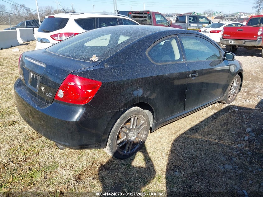 2007 SCION TC VIN: JTKDE177470212608