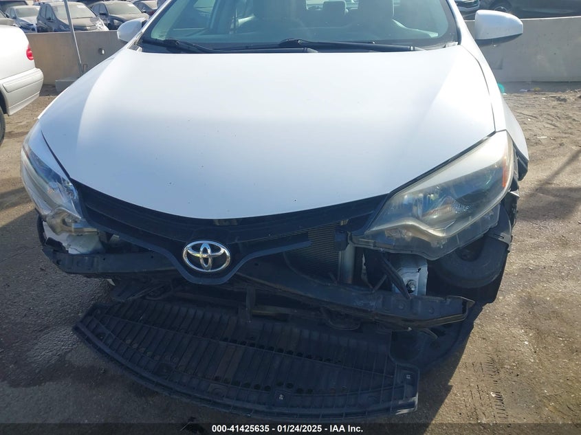 2014 TOYOTA COROLLA VIN: 2T1BURHE1EC154523