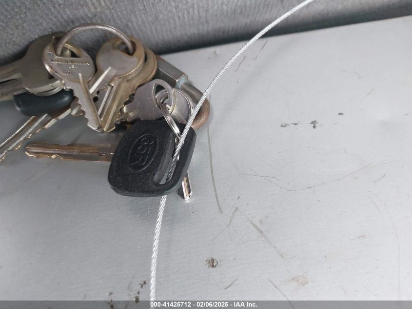 2002 Toyota Tacoma Base V6 VIN: 5TEWN72N42Z047712 Lot: 41425712