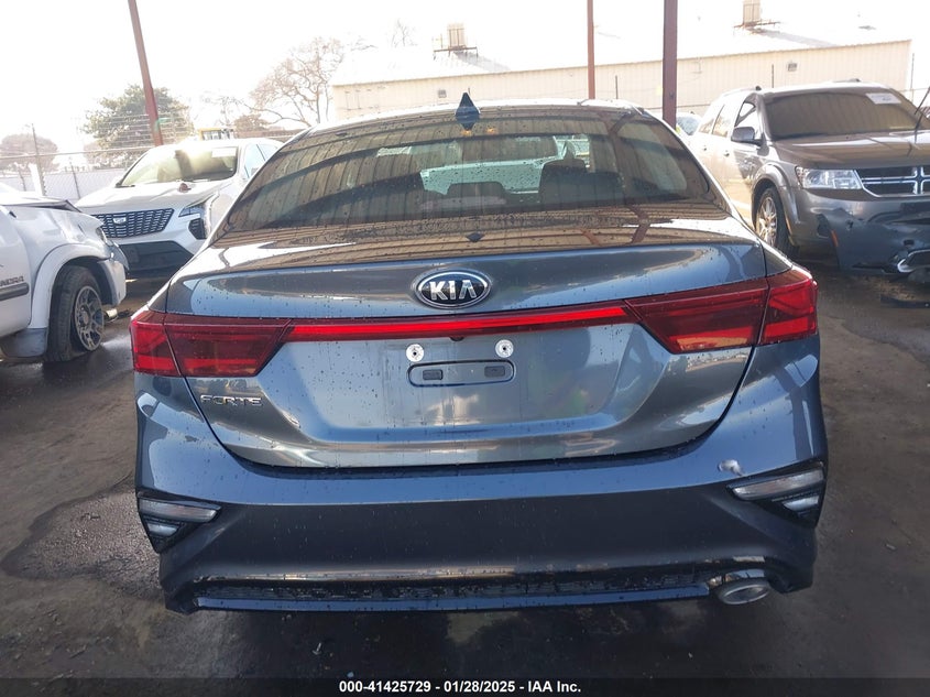 2021 KIA FORTE LXS - 3KPF24AD2ME294575