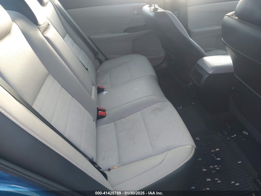 2017 TOYOTA CAMRY VIN: 4T1BF1FK1HU678021