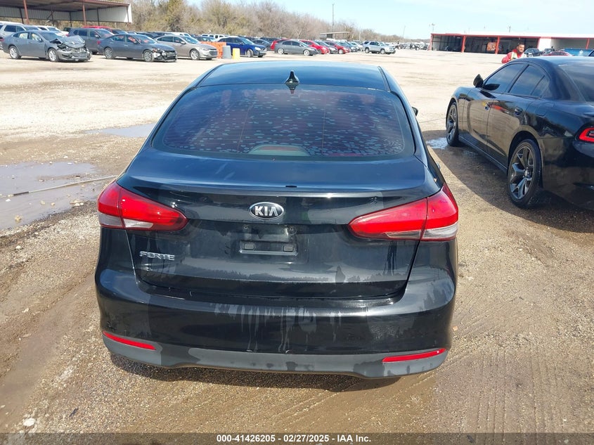 2017 KIA FORTE LX - 3KPFK4A7XHE152295