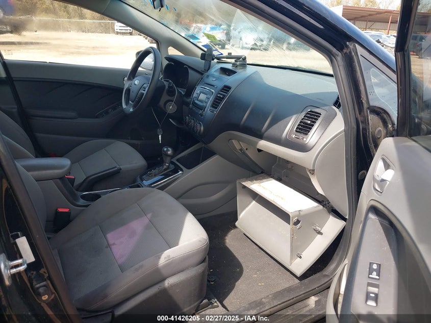 2017 KIA FORTE LX - 3KPFK4A7XHE152295