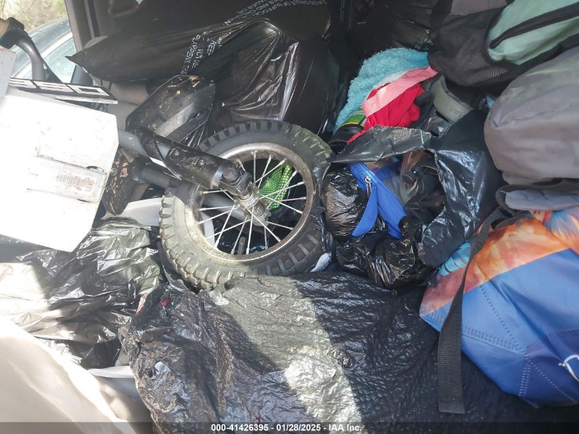 2002 Chrysler Town & Country Ex VIN: 2C4GP74L72R571680 Lot: 41426395