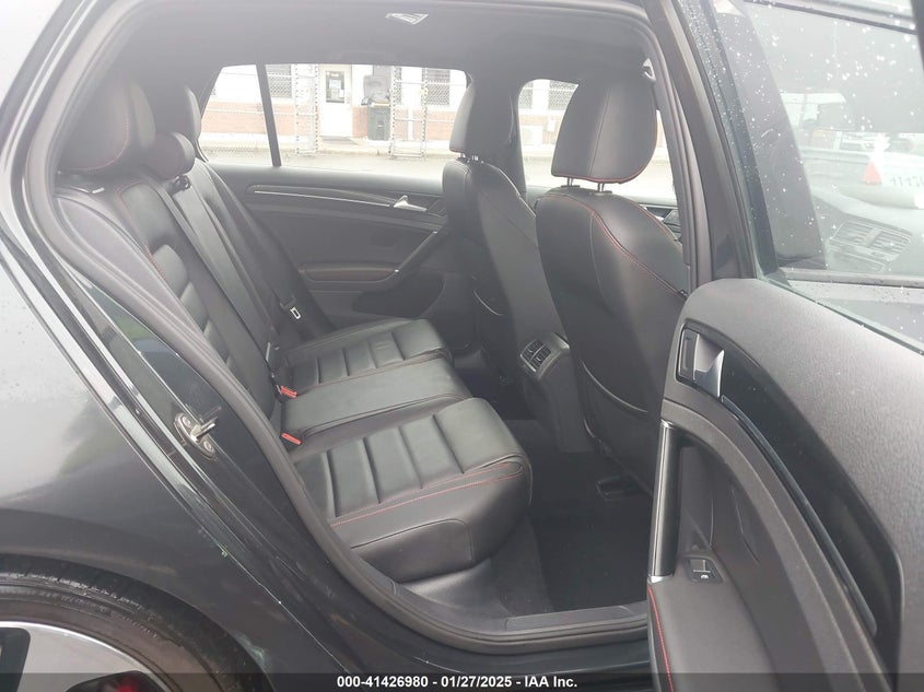 2016 VOLKSWAGEN GOLF GTI VIN: 3VW447AU3GM014902