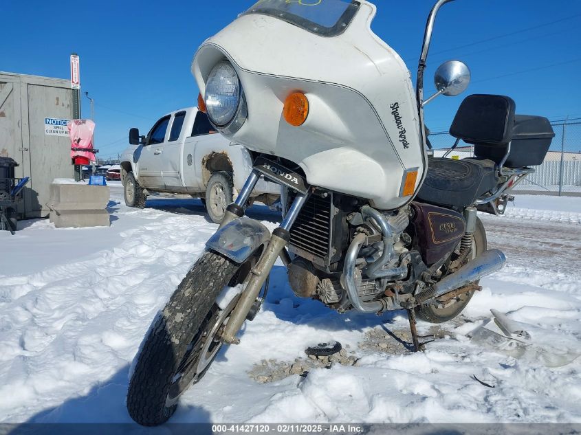 PC01E2100605 1980 HONDA  photo no. 2