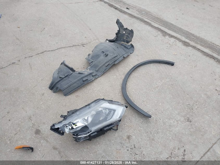 2019 Nissan Rogue Sl VIN: 5N1AT2MT4KC840744 Lot: 41427131