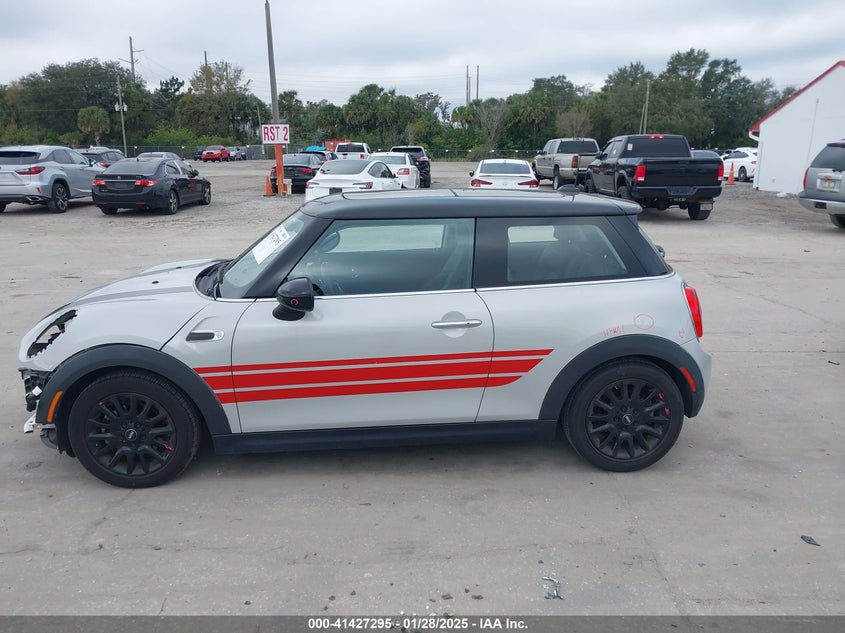 2015 MINI HARDTOP VIN: WMWXM5C59F3A60292