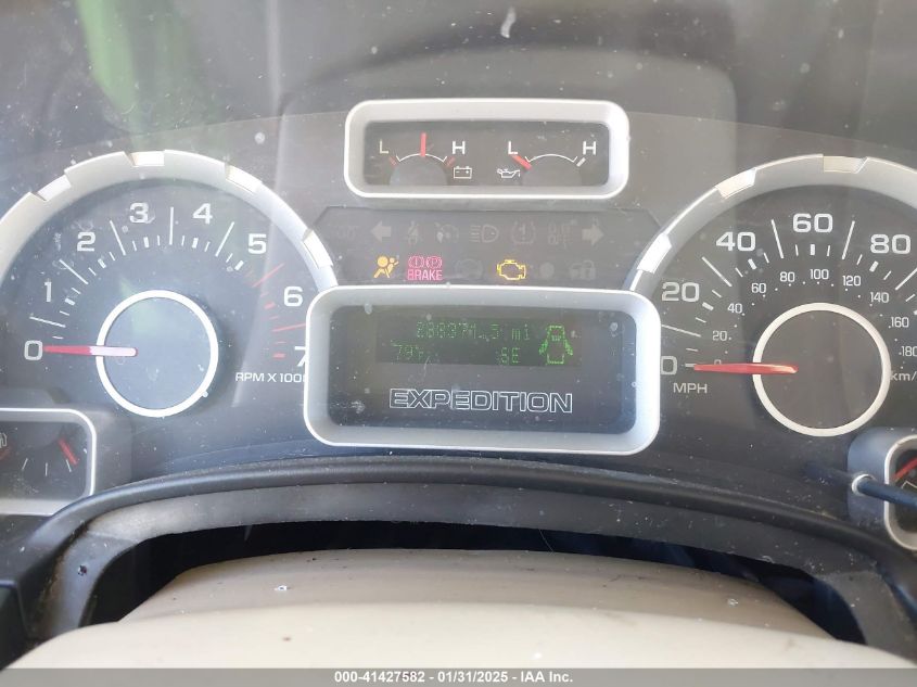 2007 Ford Expedition Xlt VIN: 1FMFU16537LA35966 Lot: 41427582