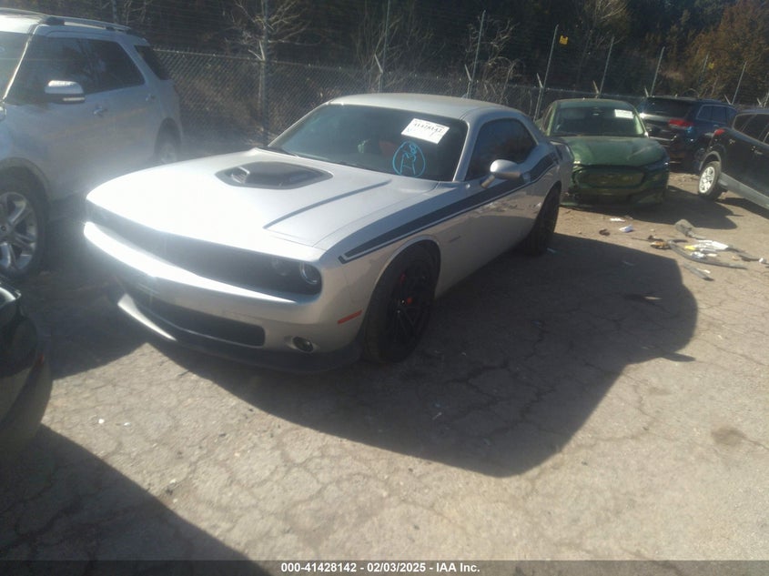 Vin: 2c3cdzbt7lh152617, lot: 41918714, dodge challenger r/t 20202