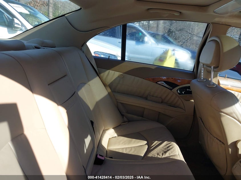 2008 Mercedes-Benz E 350 VIN: WDBUF56X08B327594 Lot: 41428414