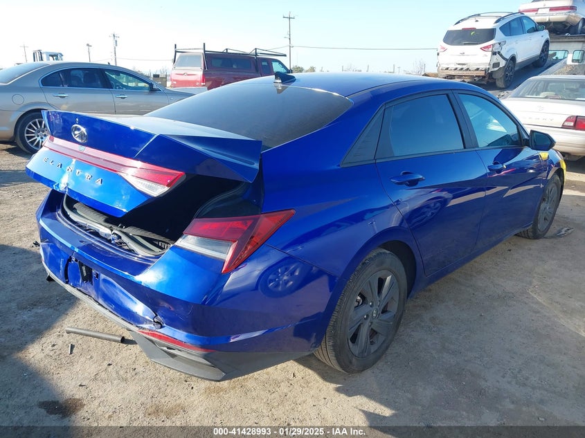 2023 HYUNDAI ELANTRA VIN: KMHLM4AG4PU468039