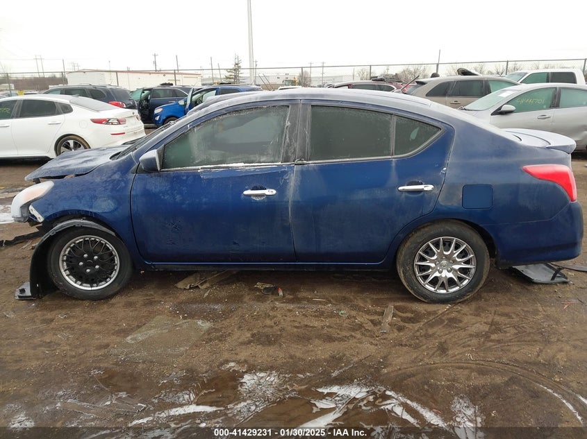 2019 NISSAN VERSA 1.6 SV - 3N1CN7AP1KL822866