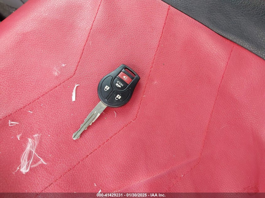 2019 NISSAN VERSA 1.6 SV - 3N1CN7AP1KL822866