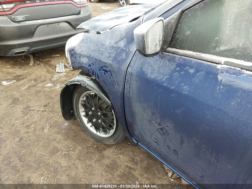 2019 NISSAN VERSA 1.6 SV - 3N1CN7AP1KL822866